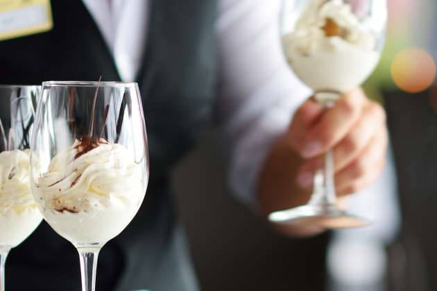 Header champagne mousse 